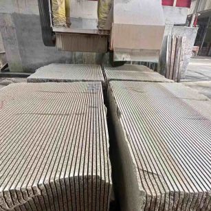 浙江 车间生产日常，黄金麻白麻花岗岩