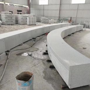 浙江芝麻白花岗岩石板材 园林光面弧形坐凳