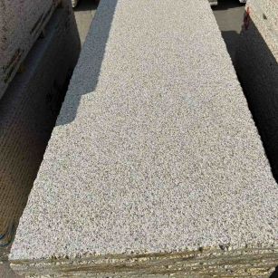 浙江 黄金麻花岗岩荔枝面毛板，半成品