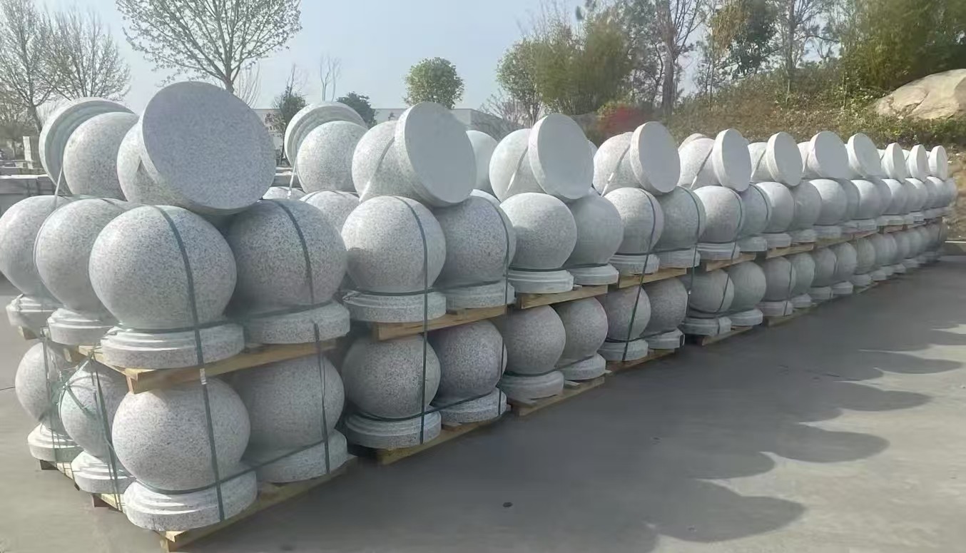 浙江 白麻花岗岩石材圆球，石球，挡车球，隔离球，景观石球，风水球等