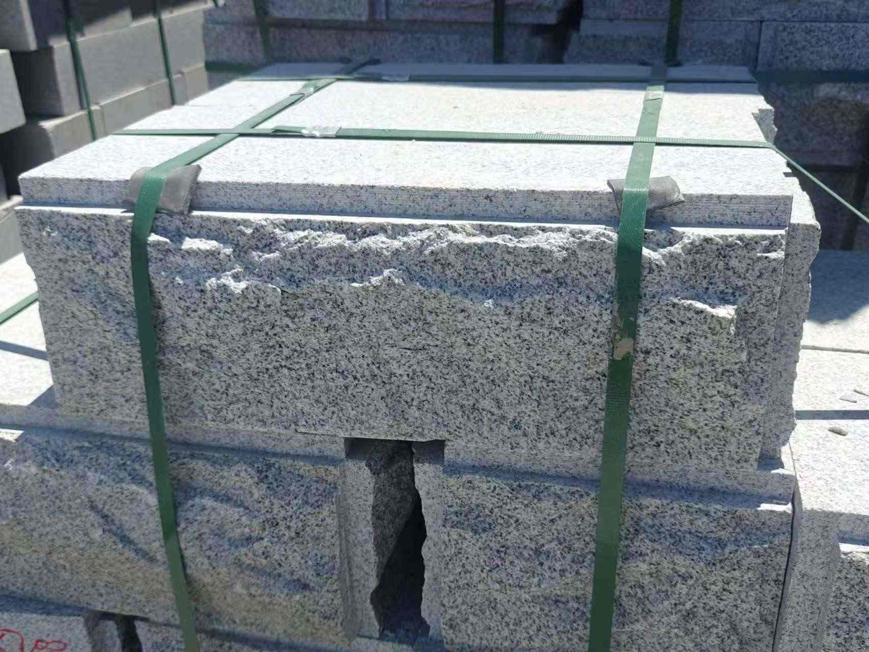 浙江 芝麻白花岗岩自然面成品