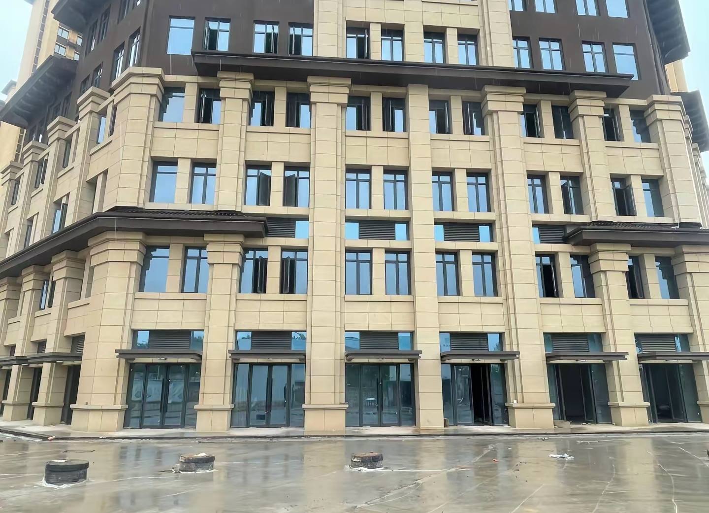 浙江 黄金麻花岗岩荔枝面小区外墙干挂