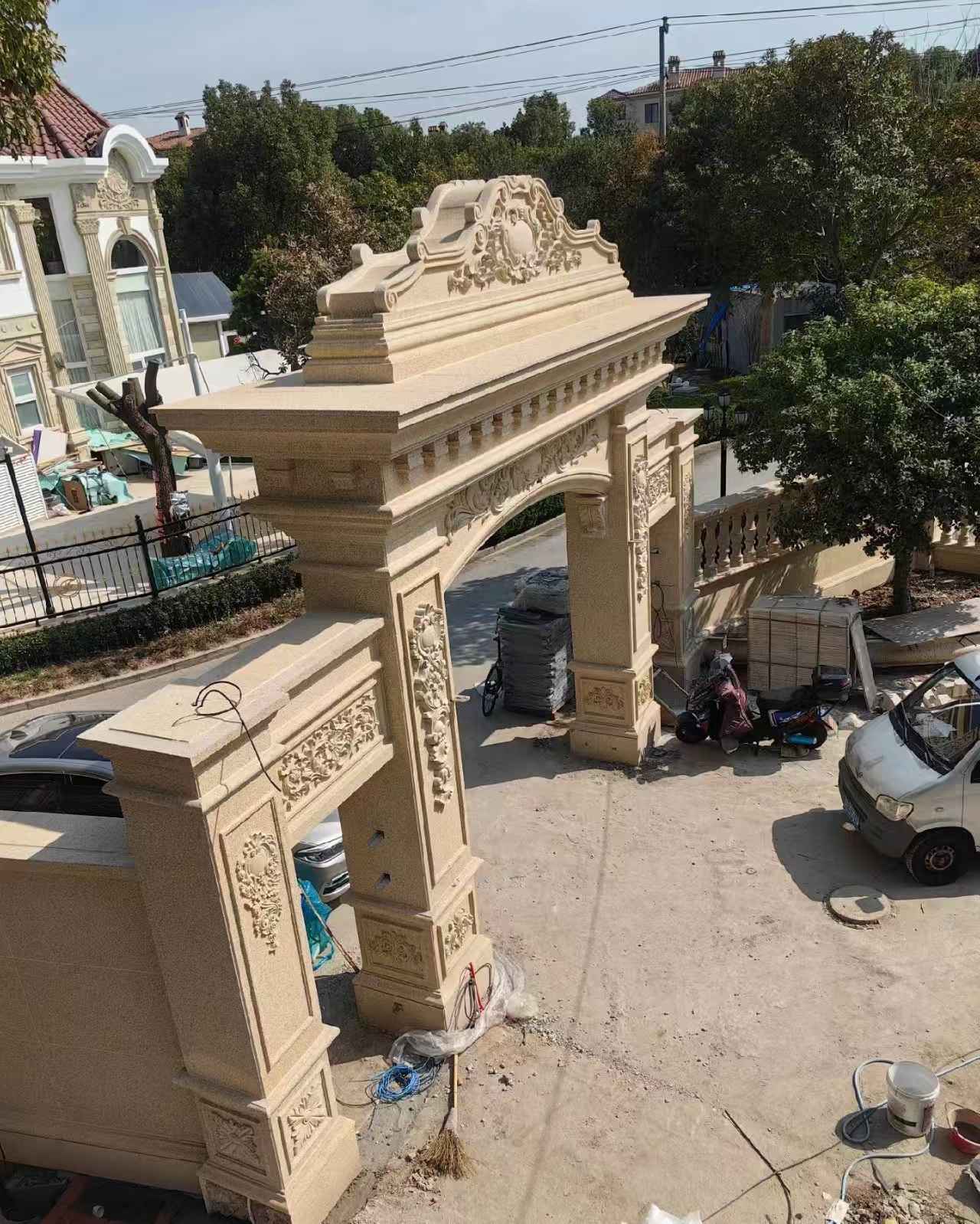 浙江 黄金麻荔枝面花岗岩别墅门楼