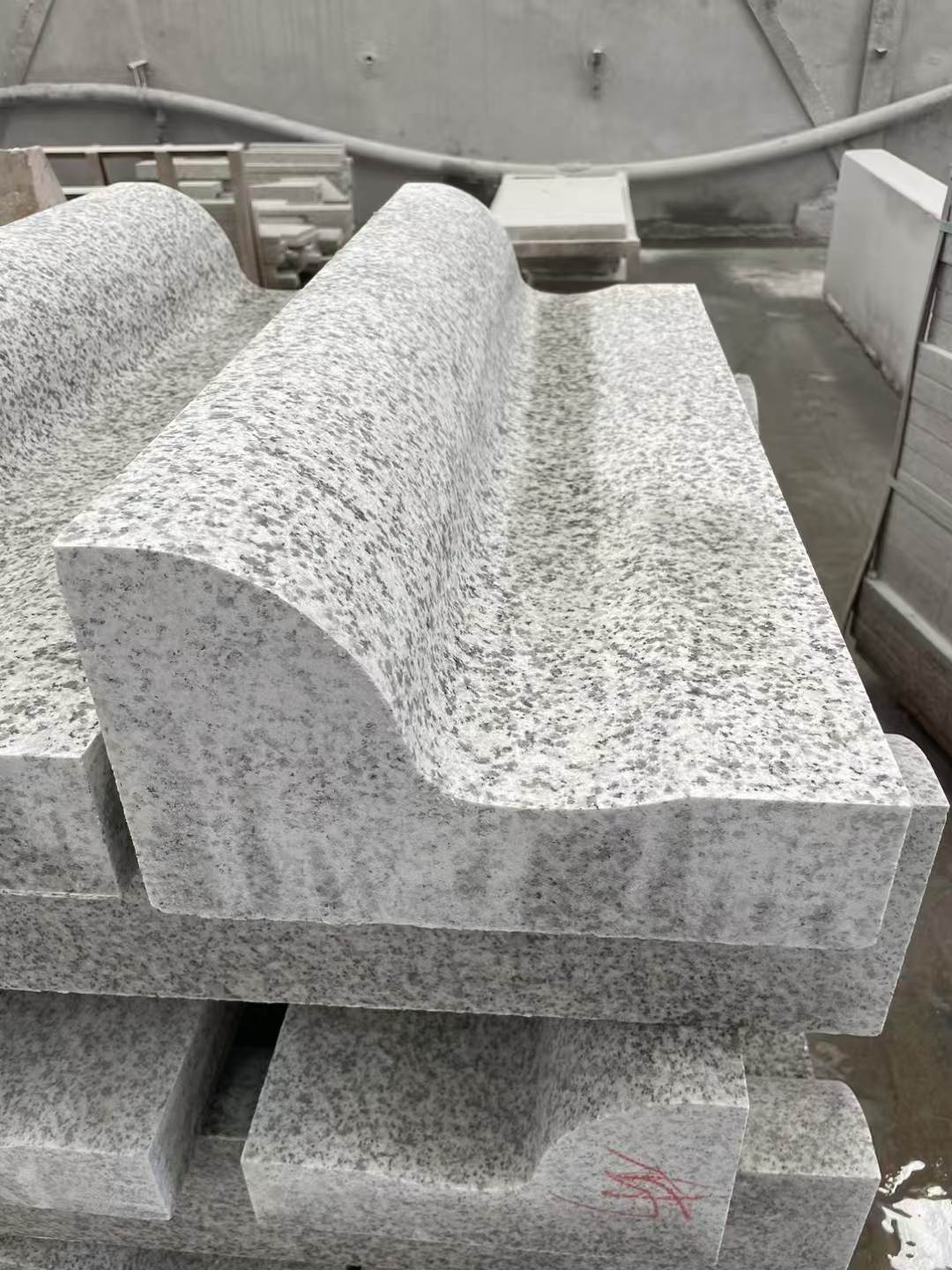 浙江 白麻花岗岩S型路沿石，路侧石，马路牙子等