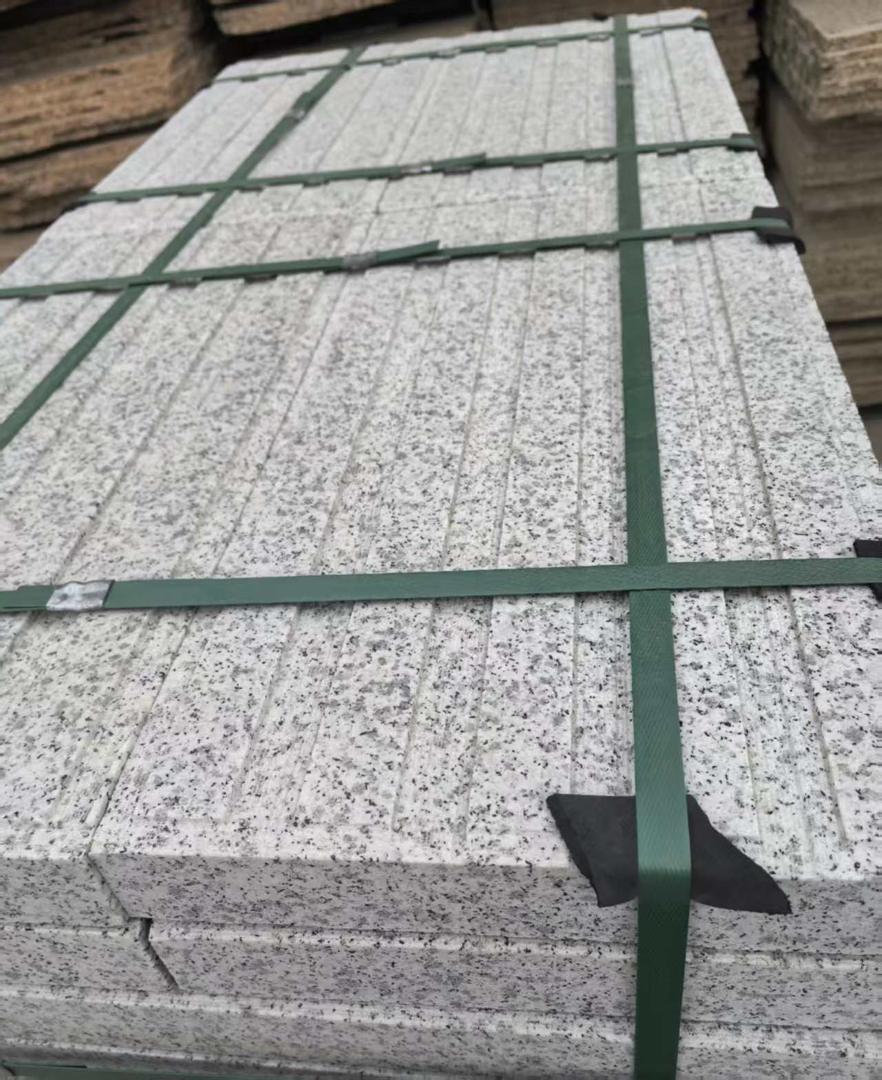 浙江 白麻花岗岩直行盲道石，盲条，地铺石