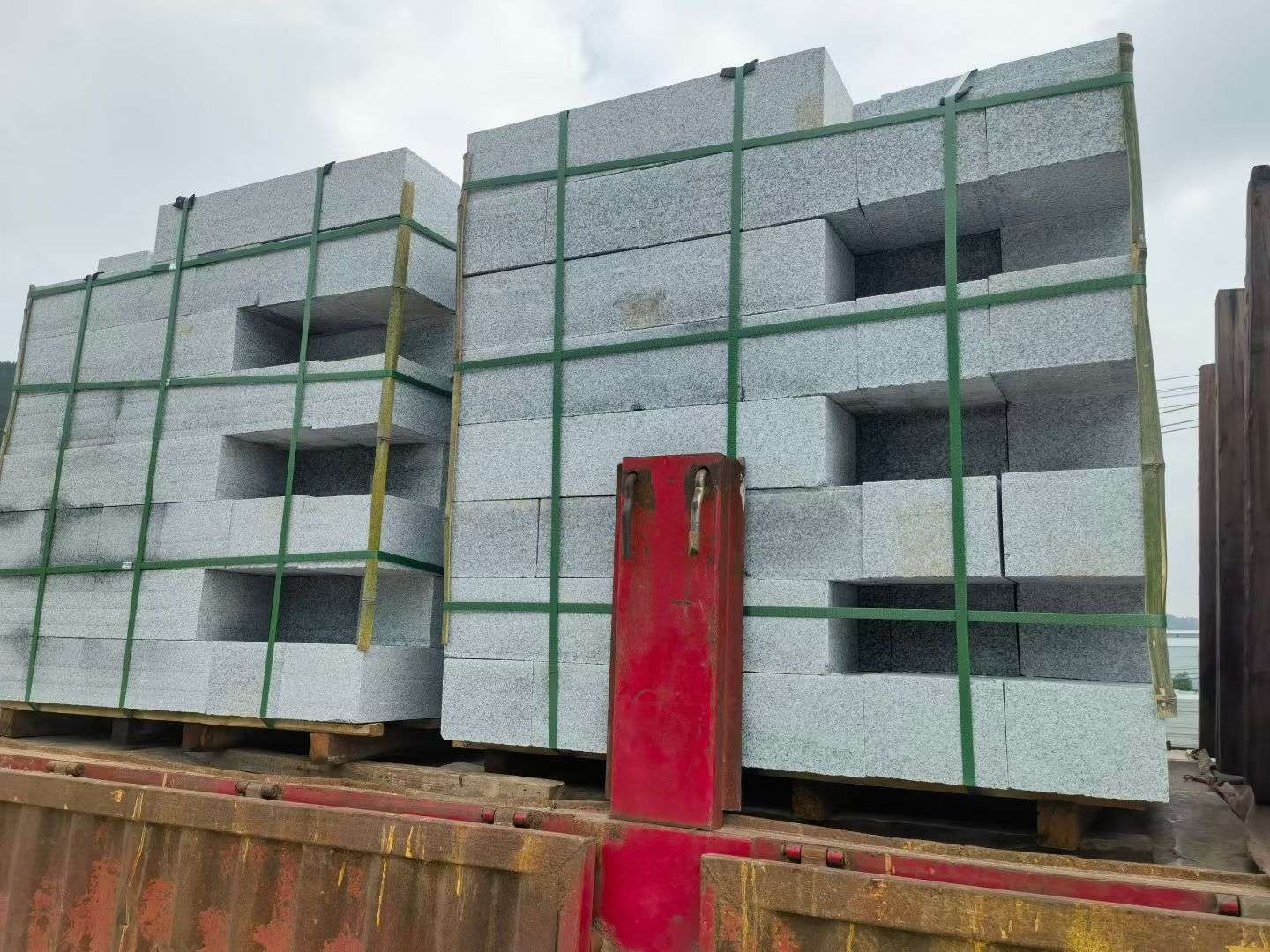 浙江 芝麻白花岗岩路沿石，平石，路侧石，马路牙子，路缘石，立缘石，平缘石等